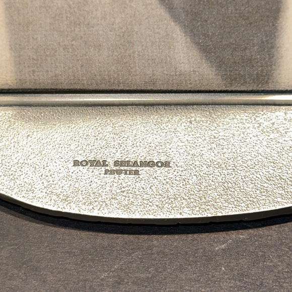 Vtg ROYAL SELANGOR 🌼 Signed 1995 Pewter Frame Musical Plays Hush a bye Baby! - Picture 10 of 13